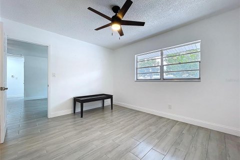 Casa en alquiler en Tampa, Florida, 3 dormitorios, 107.86 m2 № 1903889 - foto 24