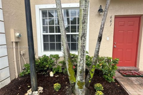 Touwnhouse à louer à Plantation, Floride: 2 chambres, 118.91 m2 № 1939136 - photo 3