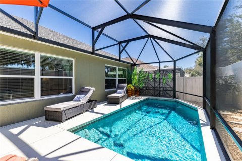 House in The Villages, Florida 3 bedrooms, 152.55 sq.m. № 2116525 - photo 4