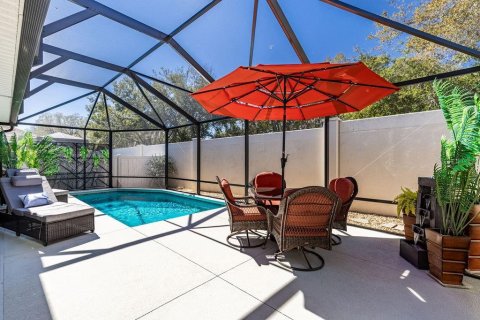 House in The Villages, Florida 3 bedrooms, 152.55 sq.m. № 2116525 - photo 2