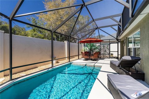 House in The Villages, Florida 3 bedrooms, 152.55 sq.m. № 2116525 - photo 5