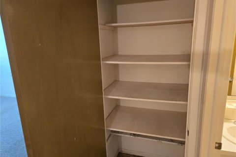 Condominio en venta en Saint Petersburg, Florida, 1 dormitorio, 91.51 m2 № 1882770 - foto 9