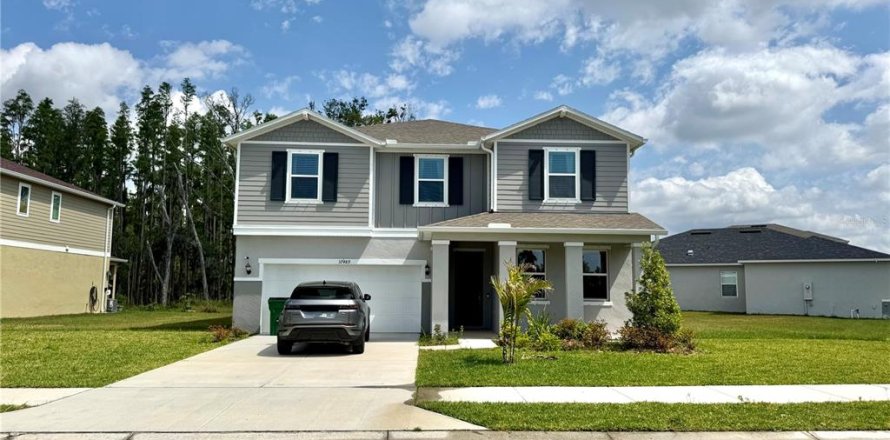 Villa ou maison à Zephyrhills, Floride 5 chambres, 280.19 m2 № 1724854