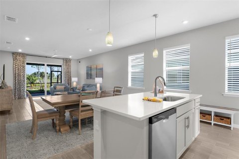 Villa ou maison à vendre à Venice, Floride: 2 chambres, 131.18 m2 № 1620366 - photo 4
