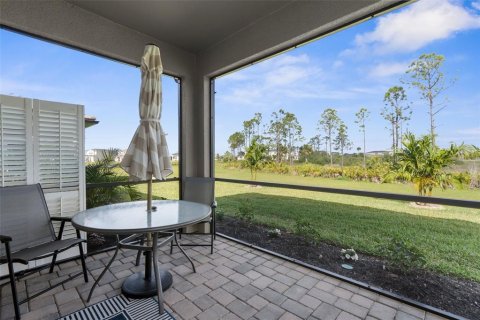 Villa ou maison à vendre à Venice, Floride: 2 chambres, 131.18 m2 № 1620366 - photo 25