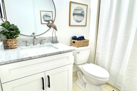 Casa en venta en Deerfield Beach, Florida, 2 dormitorios, 87.51 m2 № 2000710 - foto 17
