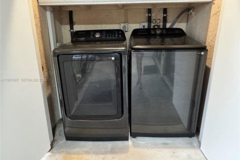 Casa en venta en Deerfield Beach, Florida, 2 dormitorios, 87.51 m2 № 2000710 - foto 19