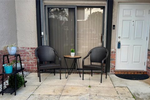 Casa en venta en Deerfield Beach, Florida, 2 dormitorios, 87.51 m2 № 2000710 - foto 5