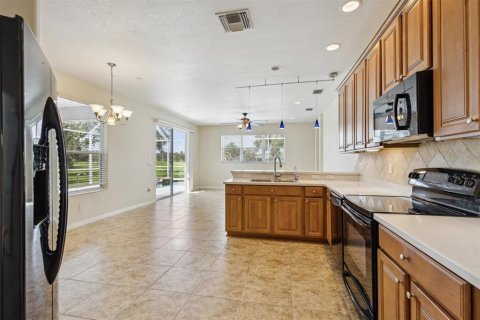 House in Palmetto, Florida 4 bedrooms, 206.99 sq.m. № 1815466 - photo 10