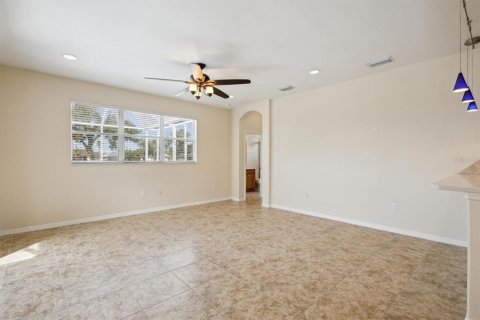 House in Palmetto, Florida 4 bedrooms, 206.99 sq.m. № 1815466 - photo 12
