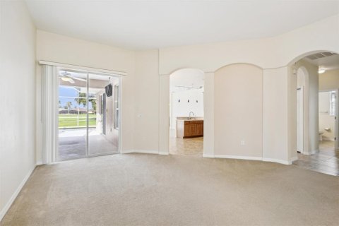 House in Palmetto, Florida 4 bedrooms, 206.99 sq.m. № 1815466 - photo 6