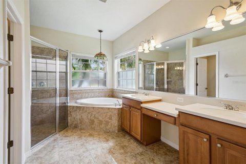 House in Palmetto, Florida 4 bedrooms, 206.99 sq.m. № 1815466 - photo 18