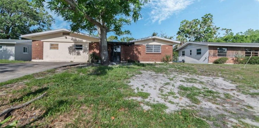 Villa ou maison à Daytona Beach, Floride 3 chambres, 206.8 m2 № 1637053