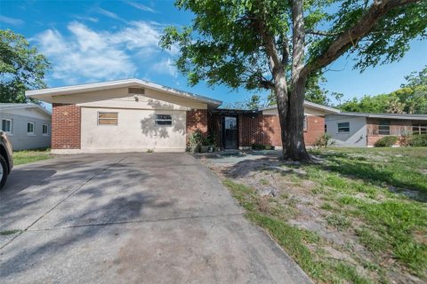 Casa en venta en Daytona Beach, Florida, 3 dormitorios, 206.8 m2 № 1637053 - foto 2