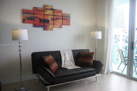 Condominio en venta en Hollywood, Florida, 1 dormitorio, 81.2 m2 № 2031804 - foto 17