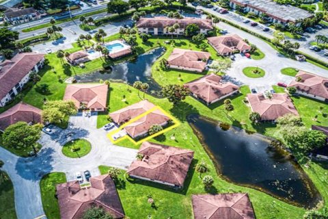 Copropriété à louer à Boca Raton, Floride: 2 chambres, 95.32 m2 № 2171823 - photo 3