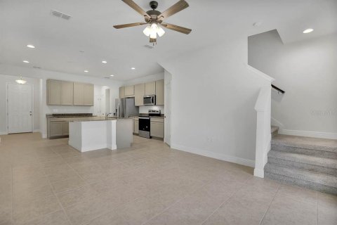 Townhouse in Riverview, Florida 3 bedrooms, 159.42 sq.m. № 1912316 - photo 5