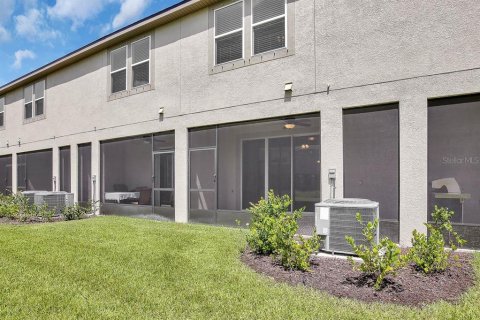 Townhouse in Riverview, Florida 3 bedrooms, 159.42 sq.m. № 1912316 - photo 15