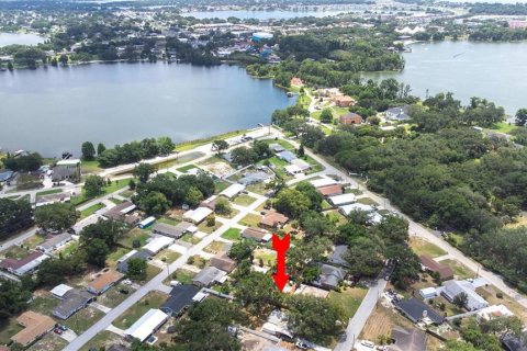 Villa ou maison à vendre à Winter Haven, Floride: 4 chambres, 231.51 m2 № 2147610 - photo 2