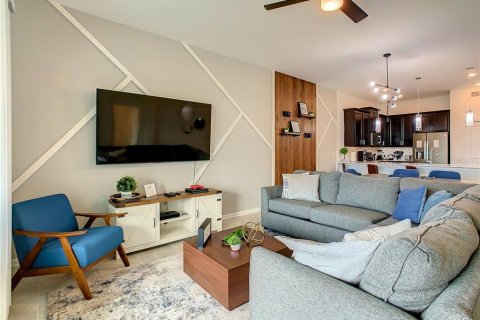 Снять в аренду кондоминиум в Дэвенпорт, Флорида 9 комнат, 128.95м2, № 1901610 - фото 20