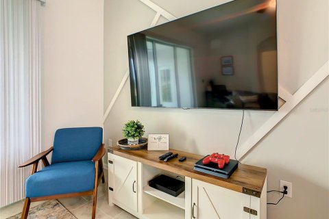 Снять в аренду кондоминиум в Дэвенпорт, Флорида 9 комнат, 128.95м2, № 1901610 - фото 23