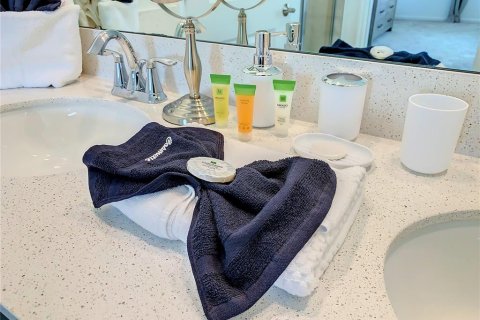 Снять в аренду кондоминиум в Дэвенпорт, Флорида 9 комнат, 128.95м2, № 1901610 - фото 30