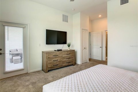 Снять в аренду кондоминиум в Дэвенпорт, Флорида 9 комнат, 128.95м2, № 1901610 - фото 25