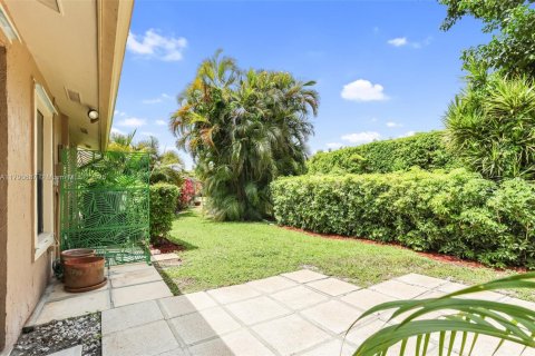 Touwnhouse à vendre à Wellington, Floride: 3 chambres, 193.61 m2 № 1741560 - photo 5