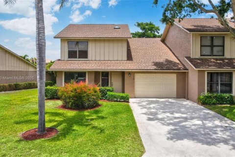 Touwnhouse à vendre à Wellington, Floride: 3 chambres, 193.61 m2 № 1741560 - photo 1