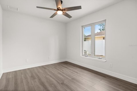 Casa en venta en Orlando, Florida, 4 dormitorios, 277.59 m2 № 1654716 - foto 21