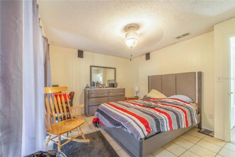 House in Kissimmee, Florida 2 bedrooms, 92.9 sq.m. № 2330825 - photo 20