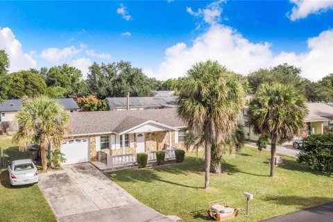 House in Kissimmee, Florida 2 bedrooms, 92.9 sq.m. № 2330825 - photo 29