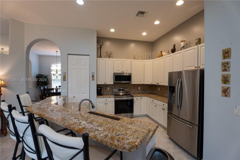 Купить виллу или дом в Стьюарт, Флорида 4 спальни, 213.49м2, № 2033637 - фото 21