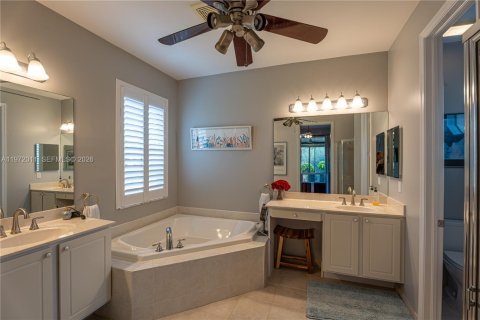 Купить виллу или дом в Стьюарт, Флорида 4 спальни, 213.49м2, № 2033637 - фото 11