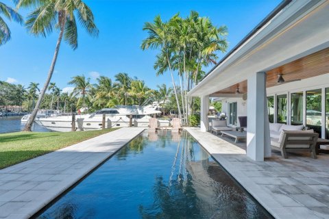 Casa en venta en Fort Lauderdale, Florida, 3 dormitorios, 231.23 m2 № 1954512 - foto 19