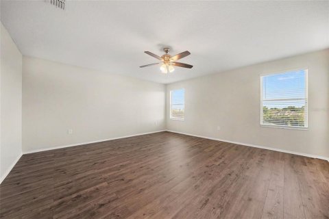 Villa ou maison à vendre à Clermont, Floride: 4 chambres, 202.16 m2 № 2427504 - photo 6