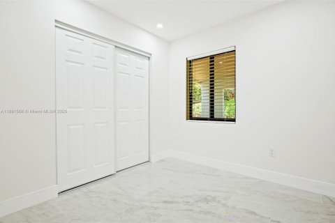 Villa ou maison à vendre à Deerfield Beach, Floride: 3 chambres, 99.13 m2 № 1944768 - photo 12