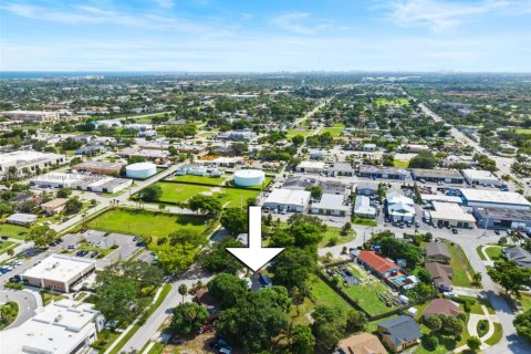 Villa ou maison à vendre à Deerfield Beach, Floride: 3 chambres, 99.13 m2 № 1944768 - photo 26