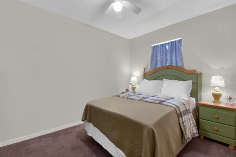 Immobilier commercial à vendre à Cape Coral, Floride: 6 chambres, 221.29 m2 № 2415287 - photo 26