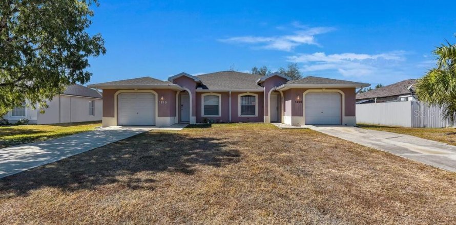 Immobilier commercial à Cape Coral, Floride 6 chambres, 221.29 m2 № 2415287