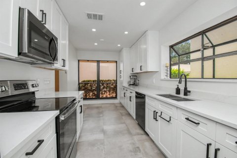 Villa ou maison à vendre à Boca Raton, Floride: 3 chambres, 180.14 m2 № 2176773 - photo 16