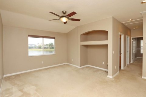 House in Riverview, Florida 4 bedrooms, 320.79 sq.m. № 2121970 - photo 18
