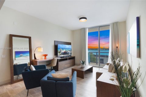 Condo in Hollywood, Florida, 2 bedrooms  № 2086775 - photo 22