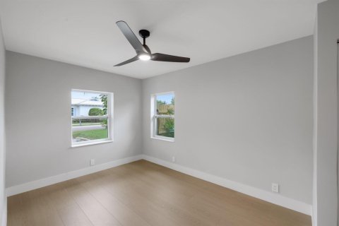 Villa ou maison à vendre à Delray Beach, Floride: 4 chambres, 182.46 m2 № 2085186 - photo 14