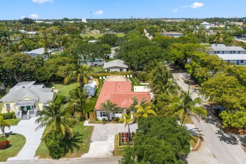 Villa ou maison à vendre à Delray Beach, Floride: 4 chambres, 182.46 m2 № 2085186 - photo 5