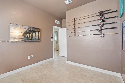 Condo in Homestead, Florida, 3 bedrooms  № 1991881 - photo 26