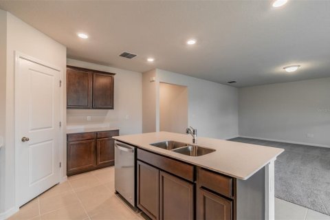 House in Parrish, Florida 3 bedrooms, 154.4 sq.m. № 1918153 - photo 4