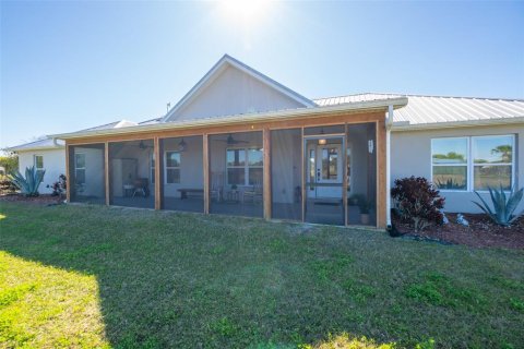 Casa en venta en Mims, Florida, 4 dormitorios, 205.13 m2 № 2143748 - foto 30