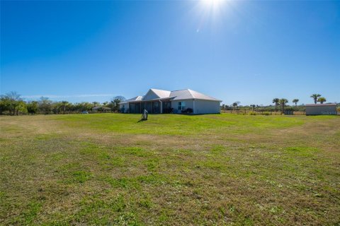 Casa en venta en Mims, Florida, 4 dormitorios, 205.13 m2 № 2143748 - foto 22