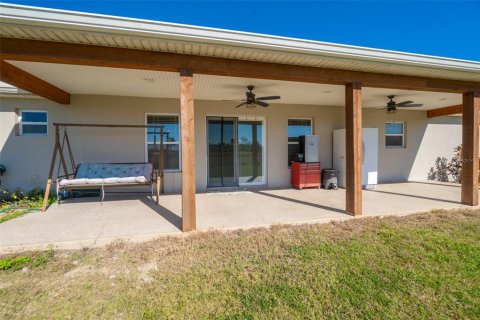 Casa en venta en Mims, Florida, 4 dormitorios, 205.13 m2 № 2143748 - foto 24